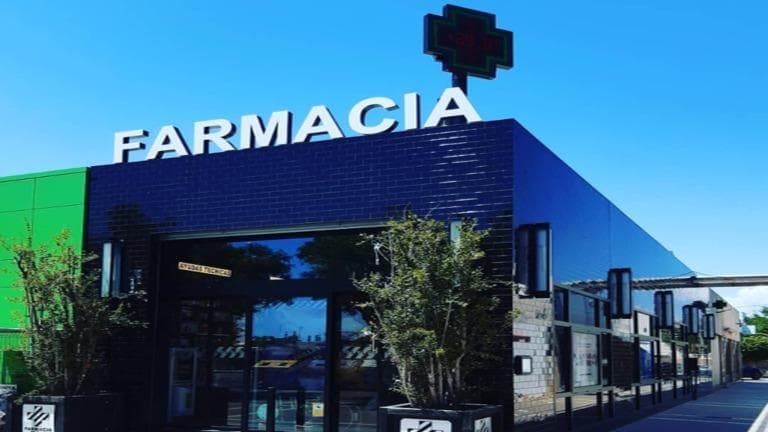 Farmacia Sol y Luz-Girasoles
