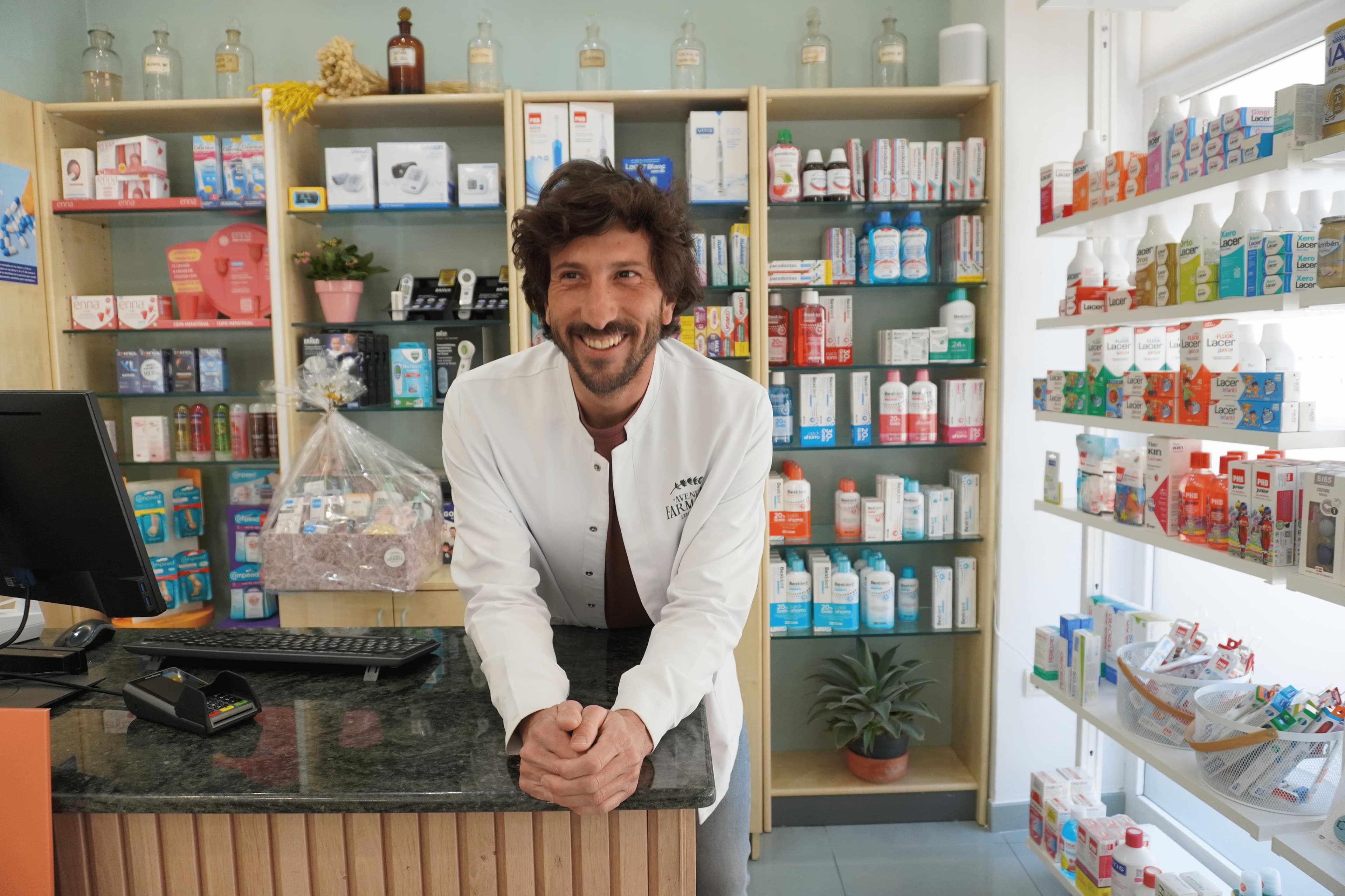 Farmacia Avenida Ibi — foto 2