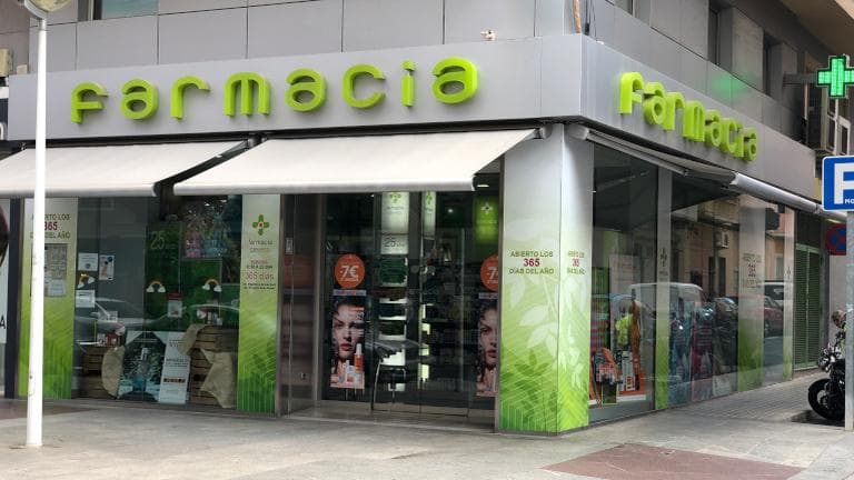 Farmacia Devesa C.b