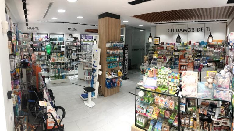 Farmacia Elvira Berenguer Fortuny — foto 2