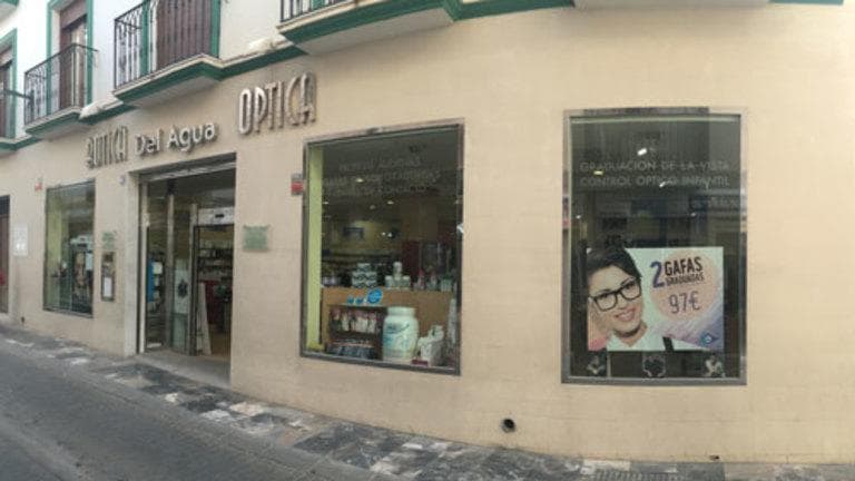 Farmacia Óptica Del Agua — foto 2